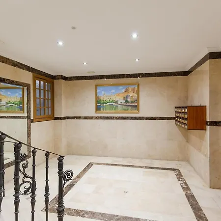 Apartment Playa - Plaza Ayuntamiento Alicante